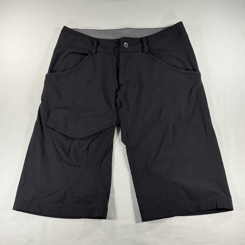 Y2K Salomon Actilite Shorts Womens 12 Black Hiking Outdoor Performance Technical